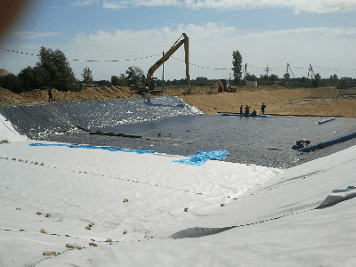 Budowa zbiornika retencyjnego z wykorzystaniem folii PCV 1,5 mm